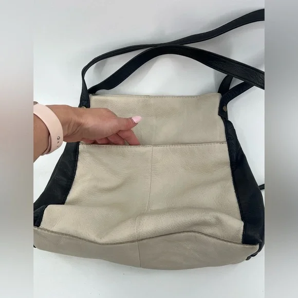 American Leather Co Two Tone White Black Triple Compartment Shoulder Satchel Bag